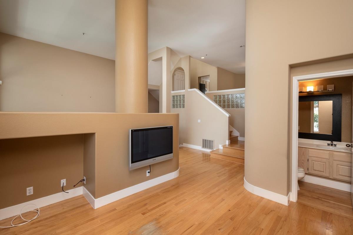 812 Constellation Court