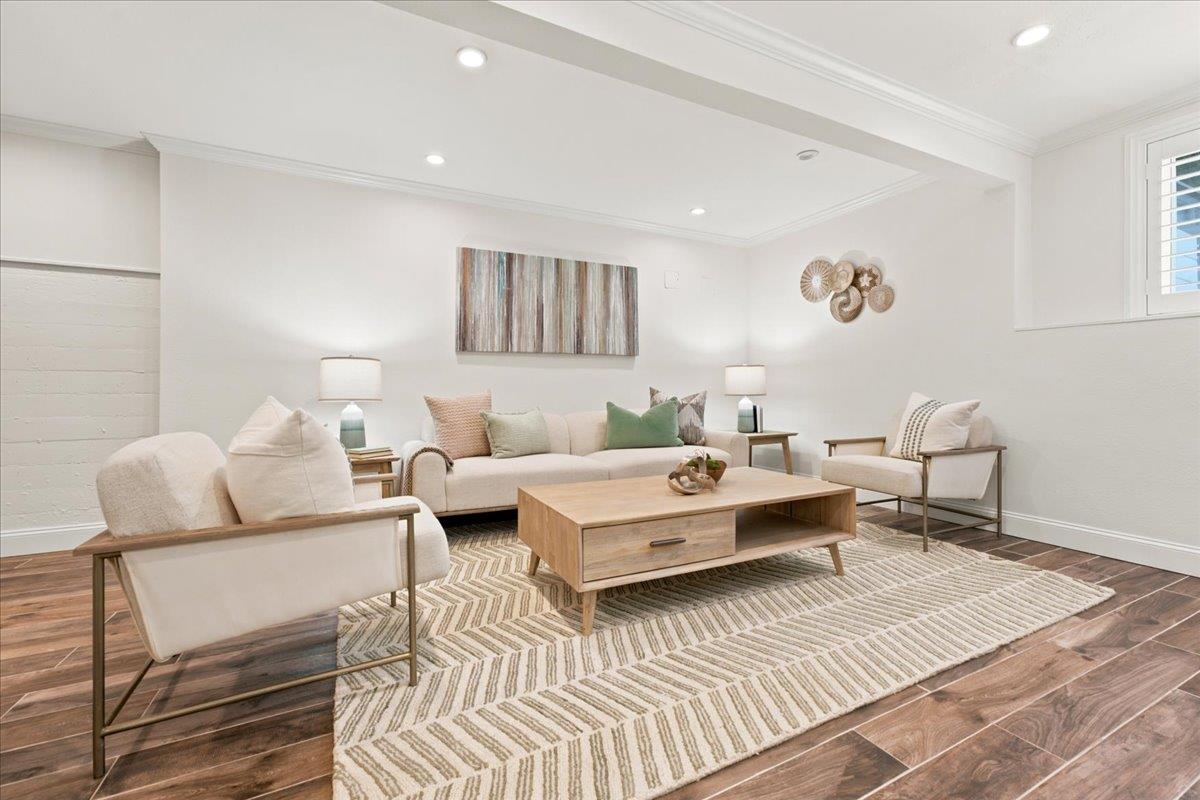 2306 Valleywood Drive