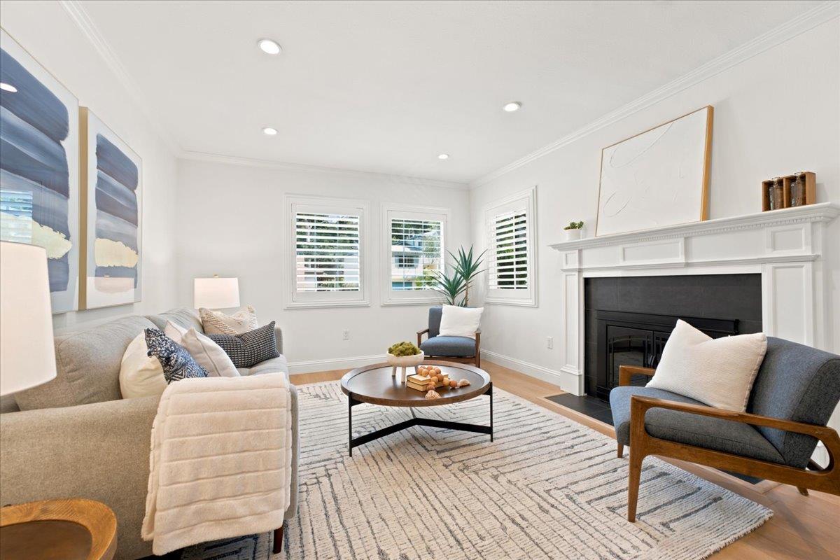 2306 Valleywood Drive