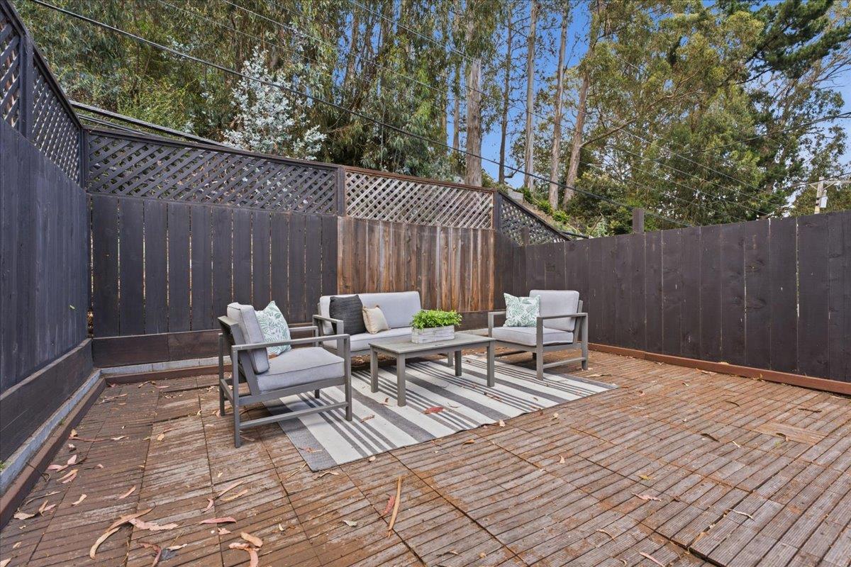 2306 Valleywood Drive