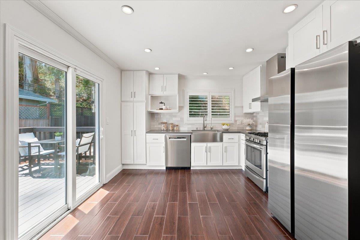 2306 Valleywood Drive