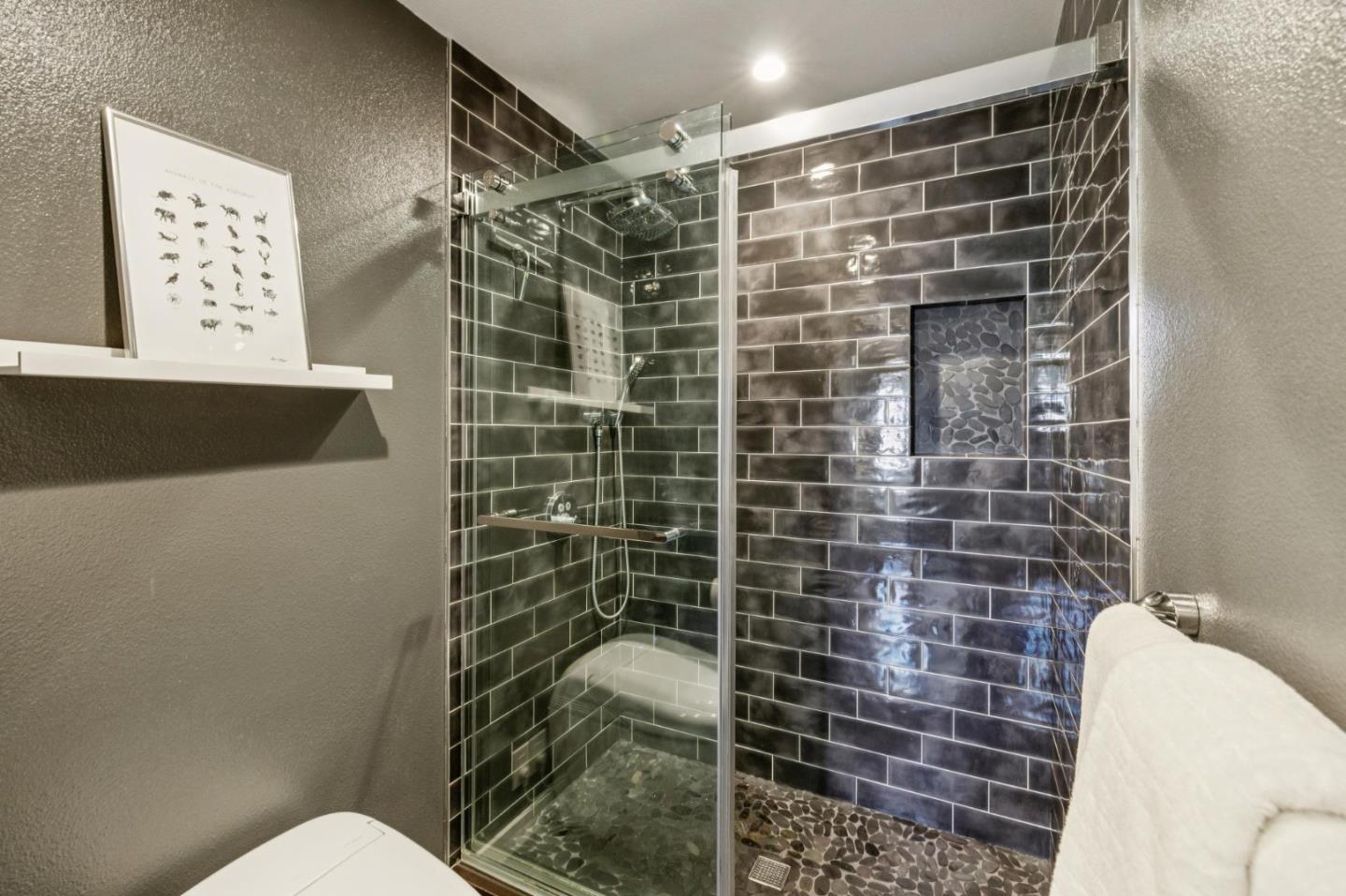 860 Meridian Bay Lane 342