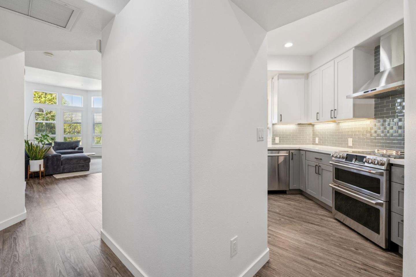 860 Meridian Bay Lane 342