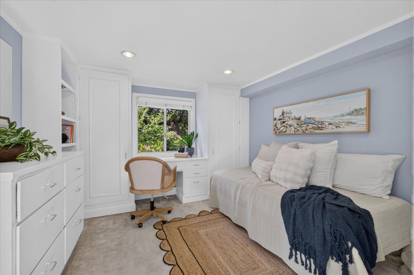 3723 Alameda De Las Pulgas