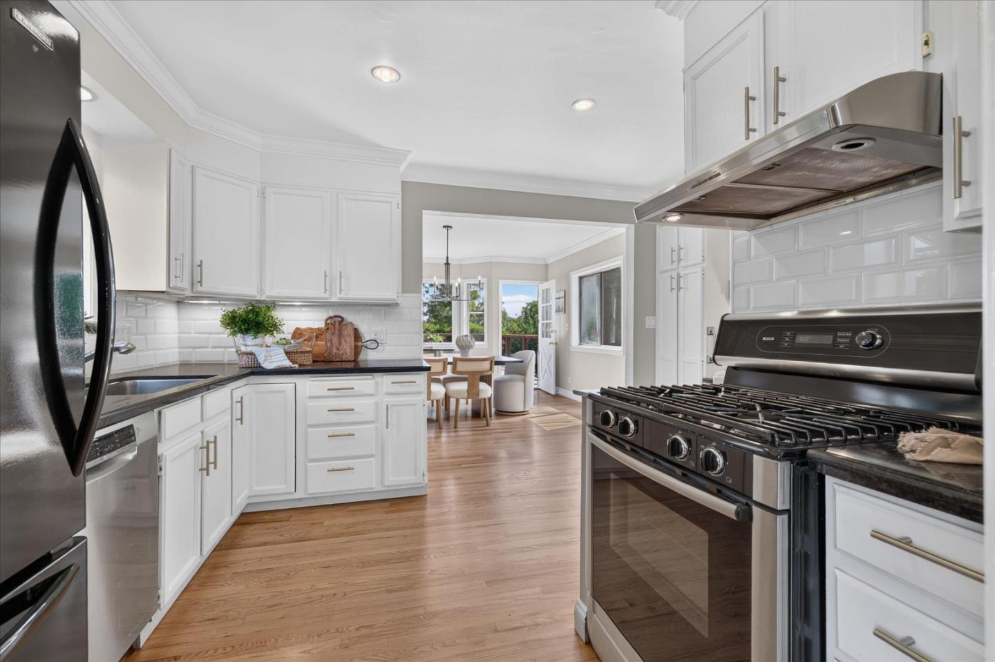 3723 Alameda De Las Pulgas