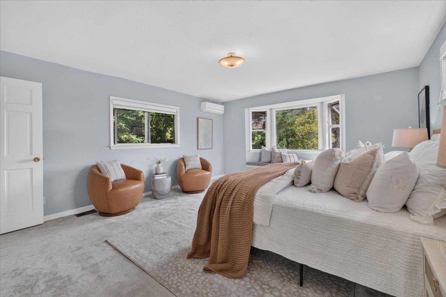 3723 Alameda De Las Pulgas