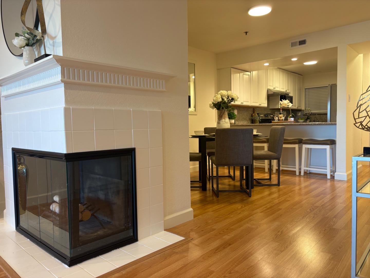1 Laurel Street 102