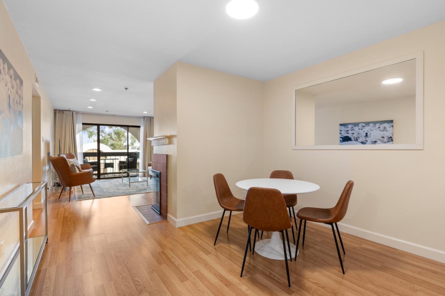 1 Laurel Street 102