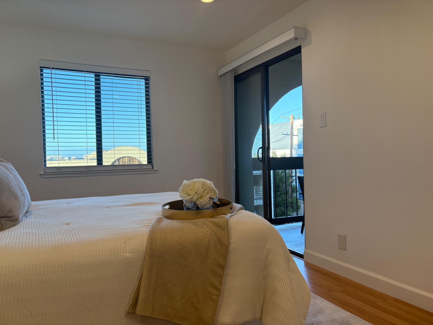 1 Laurel Street 102