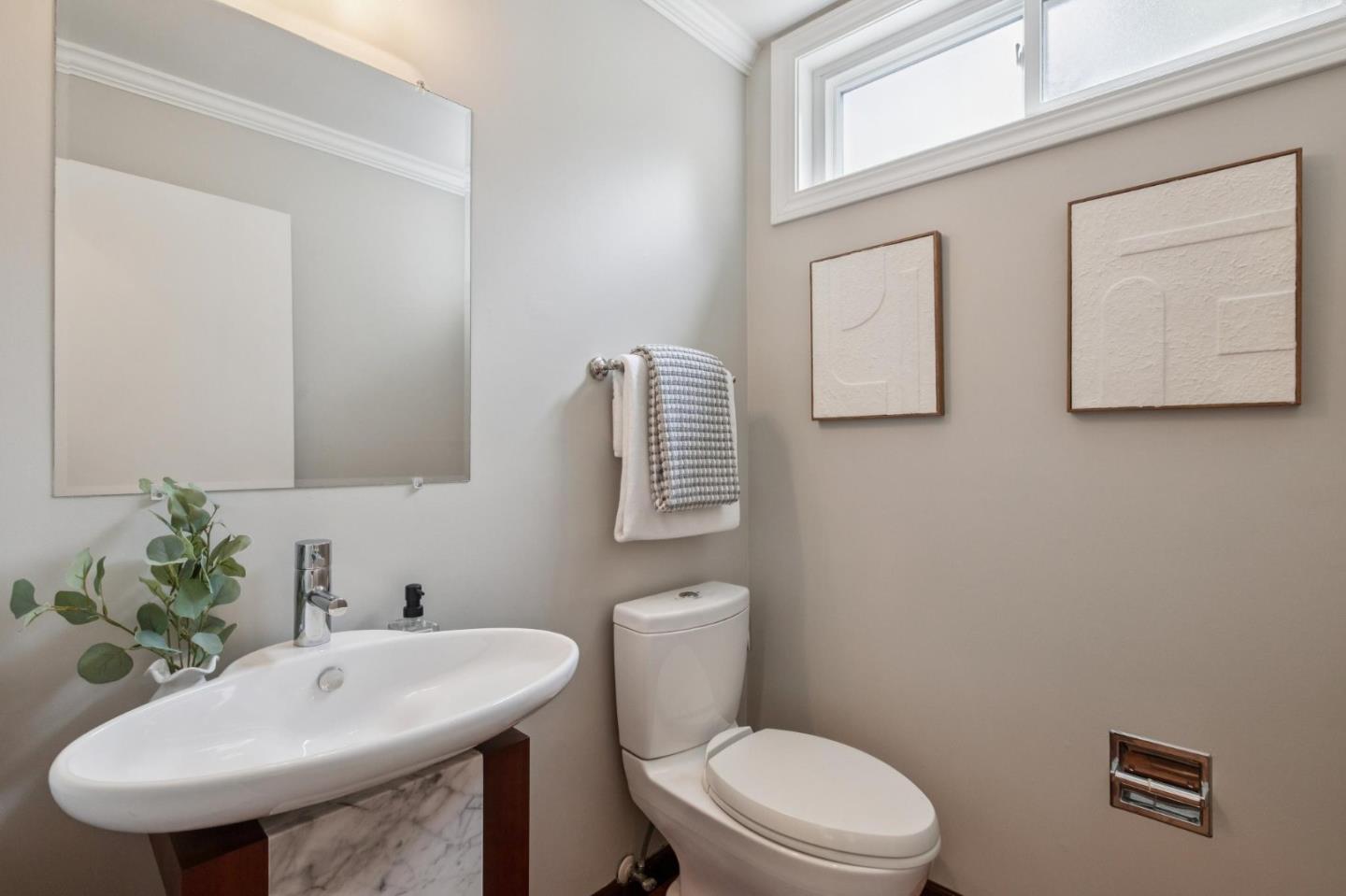 3481 La Mesa DR