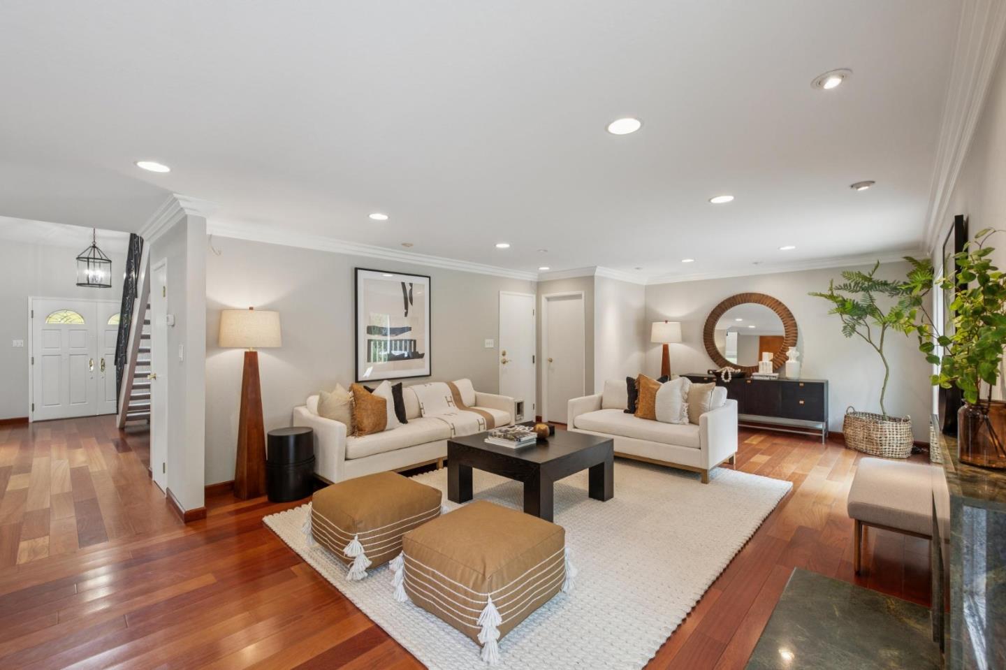 3481 La Mesa DR