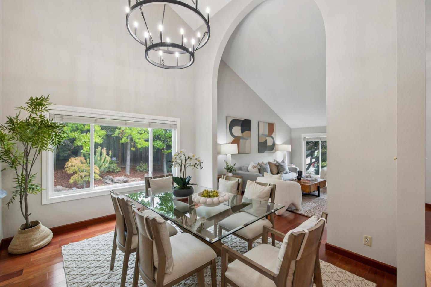 3481 La Mesa DR
