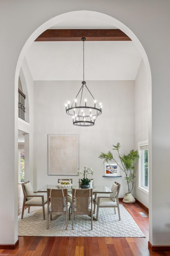 3481 La Mesa DR