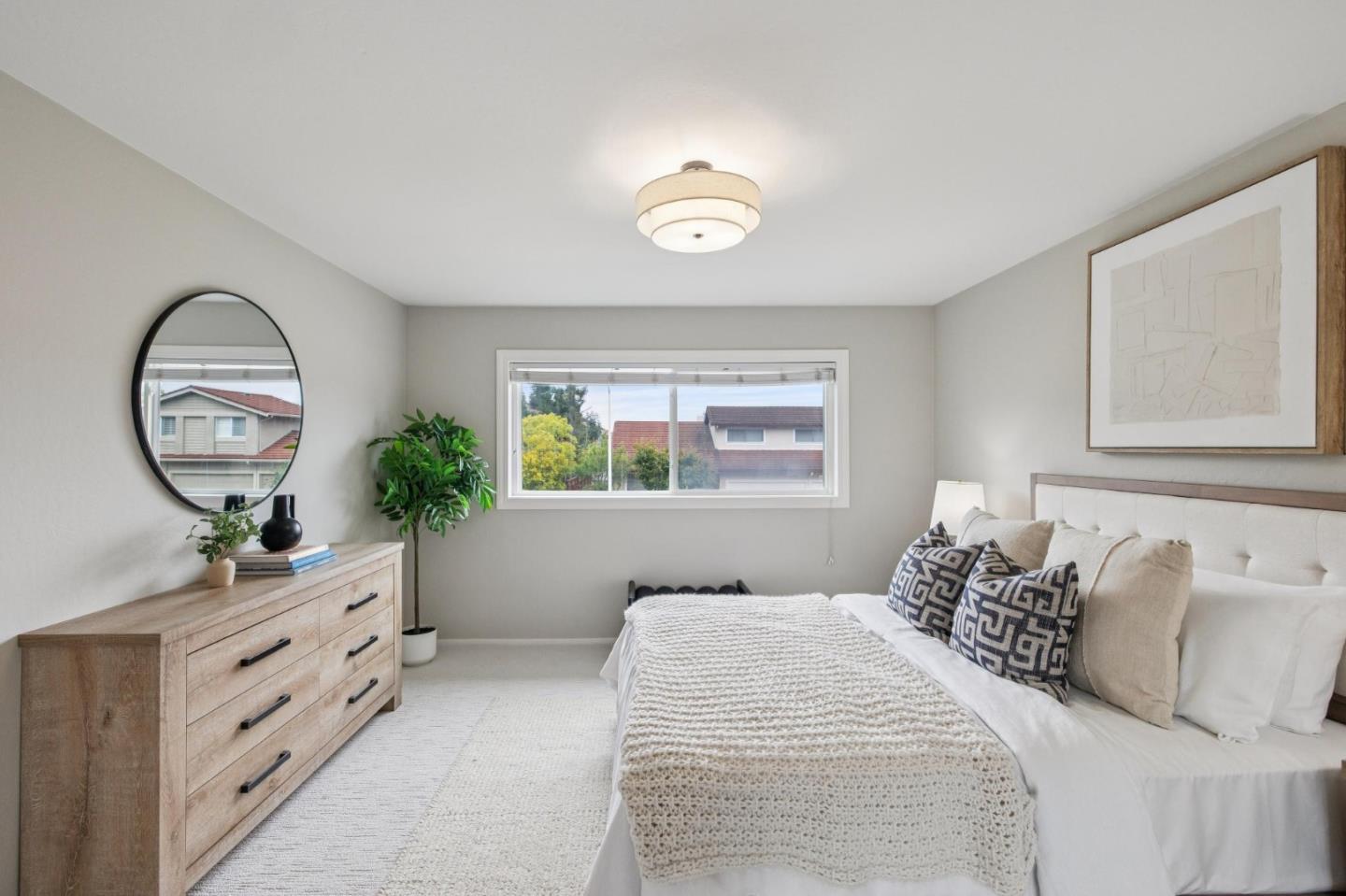 3481 La Mesa DR