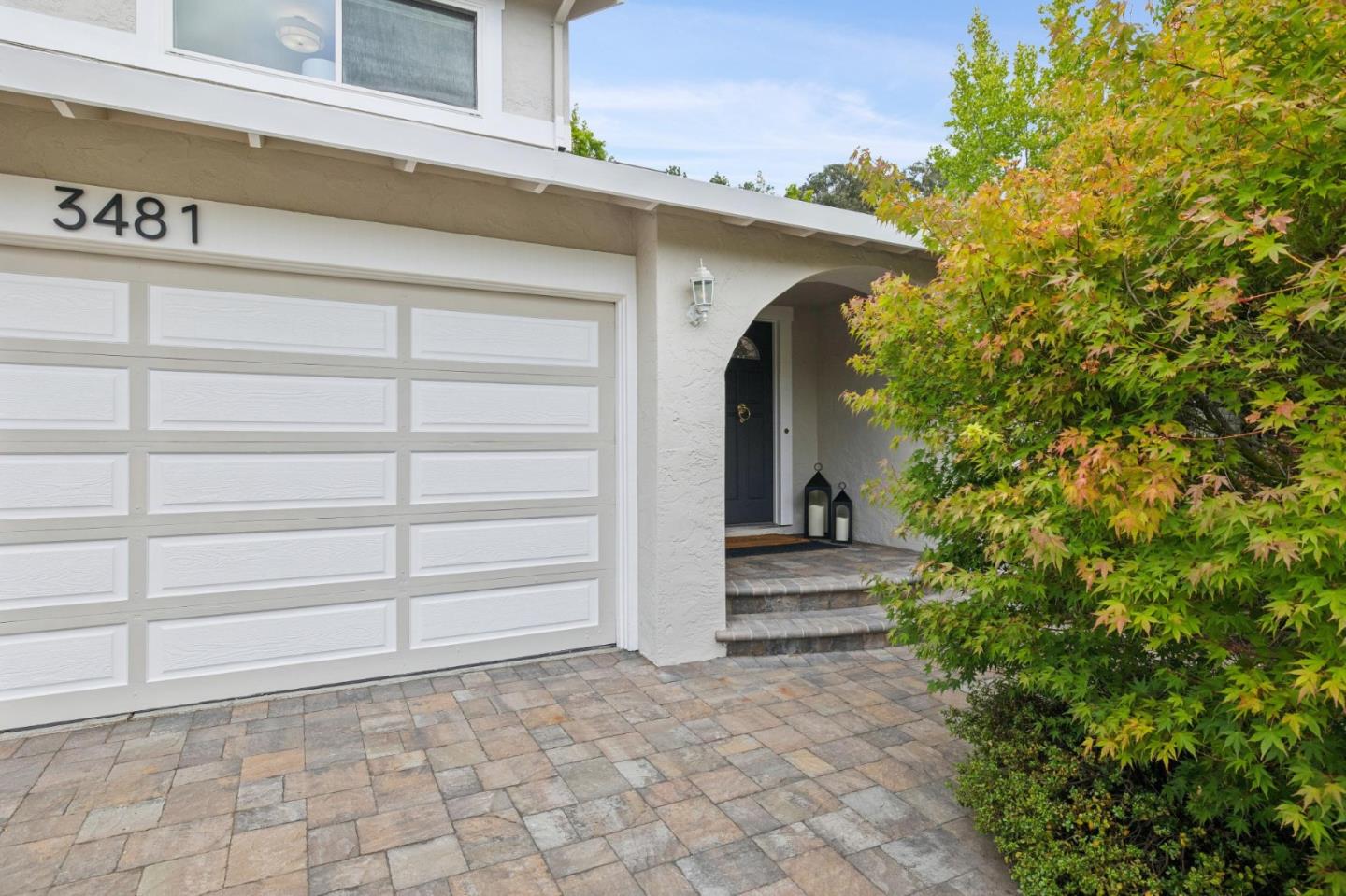 3481 La Mesa DR