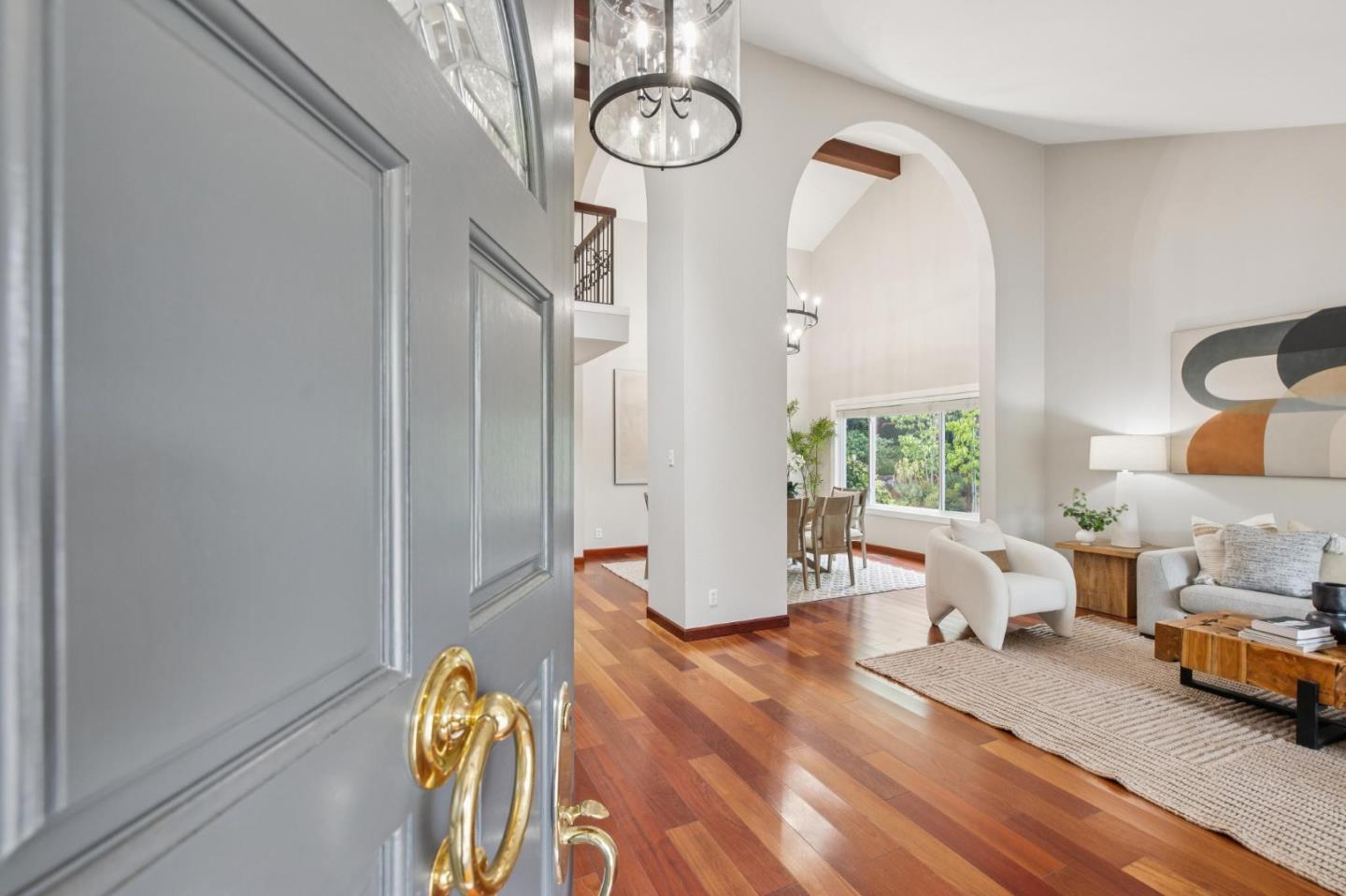 3481 La Mesa DR