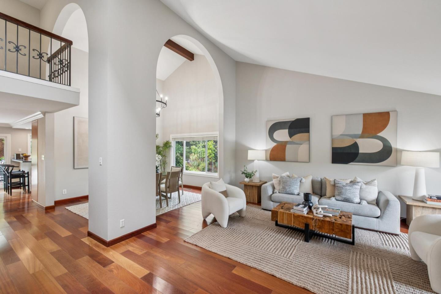 3481 La Mesa DR