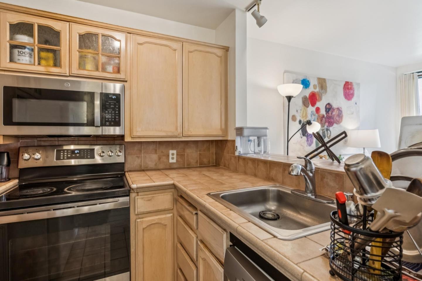 425 Anchor RD 104