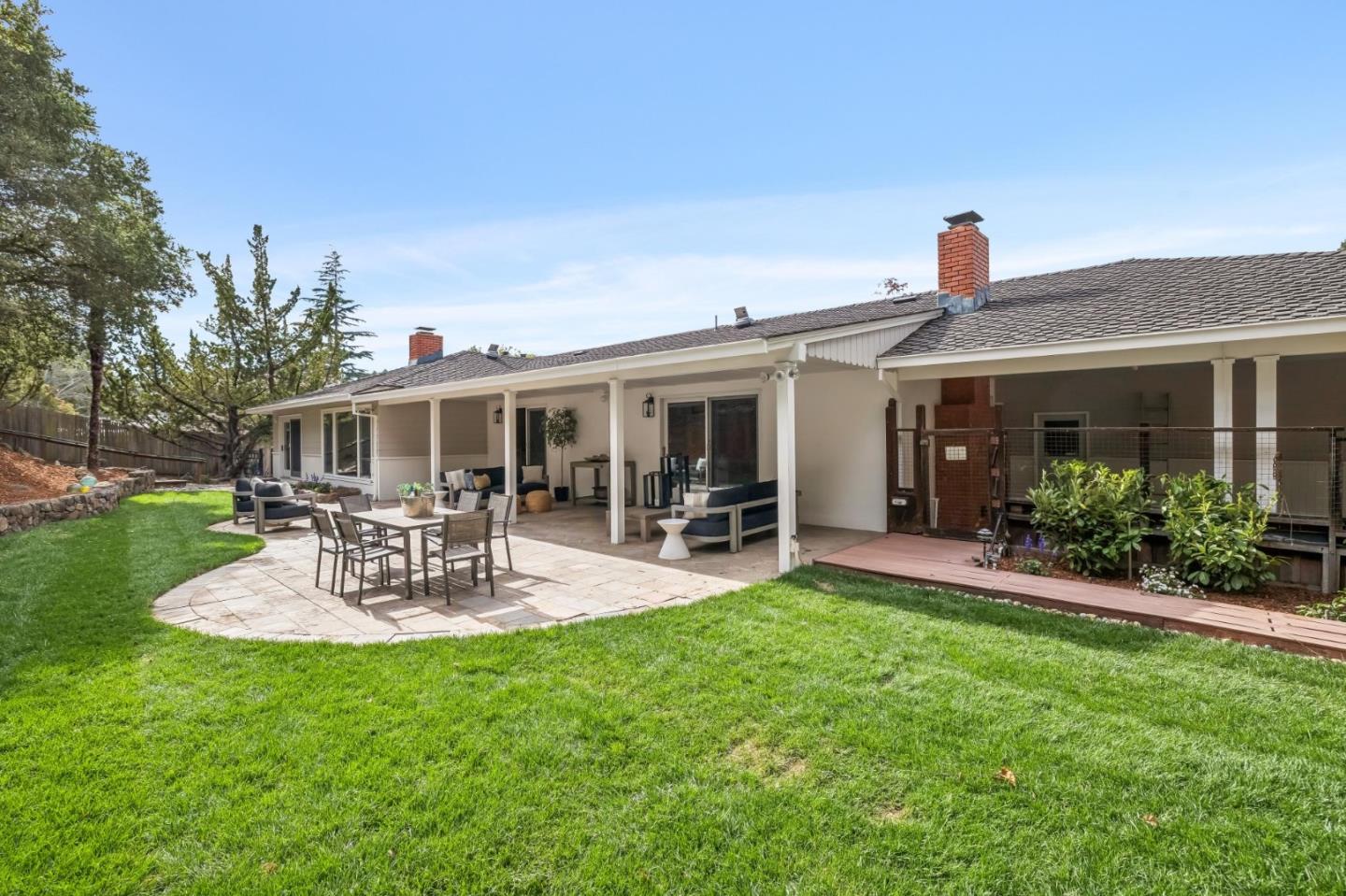 140 Rockridge RD