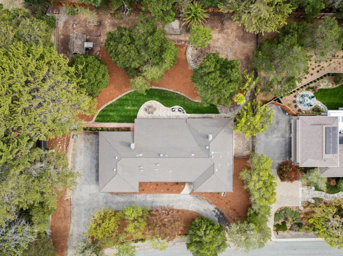 140 Rockridge RD