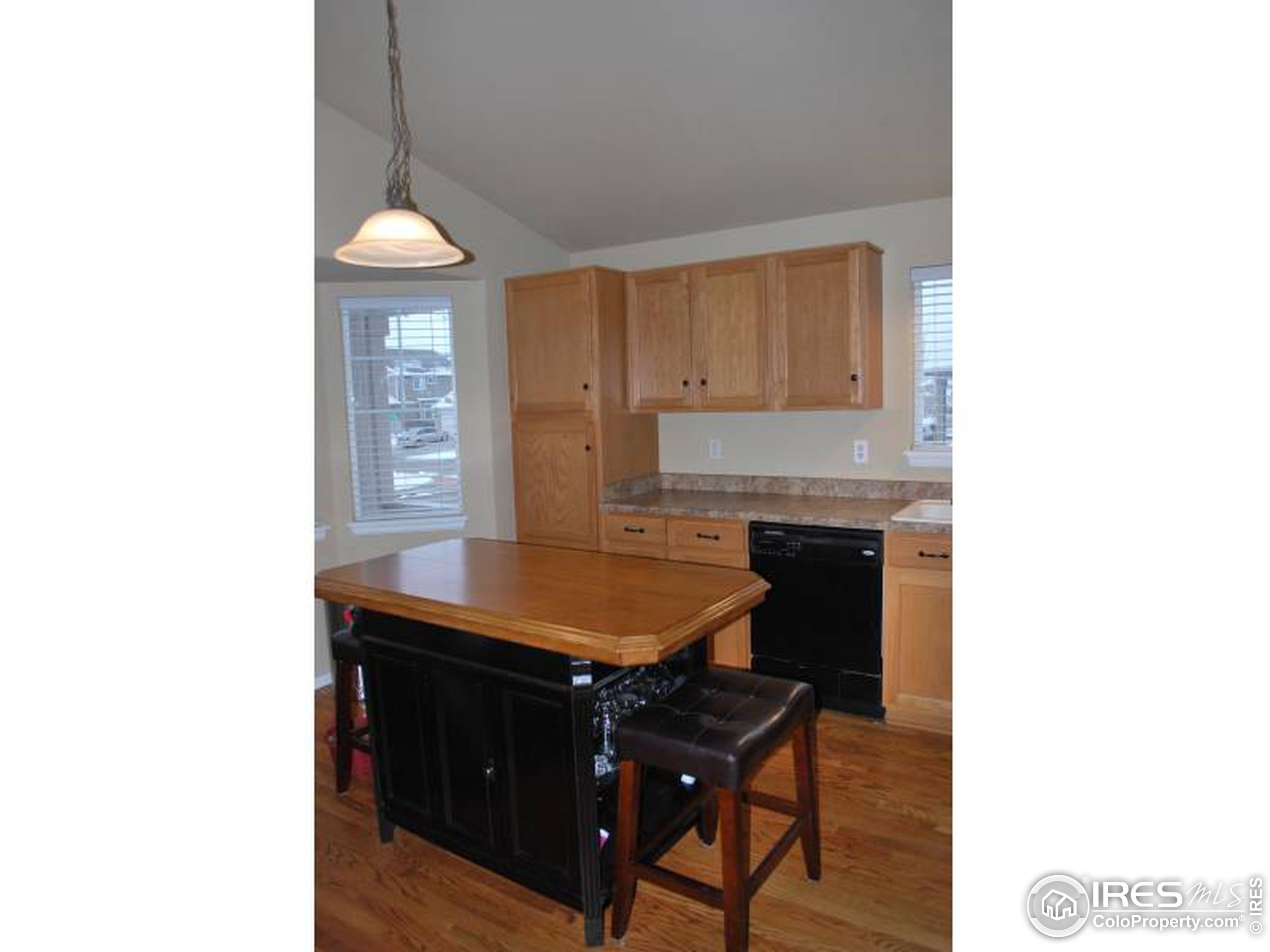 3132 W Yarrow Cir