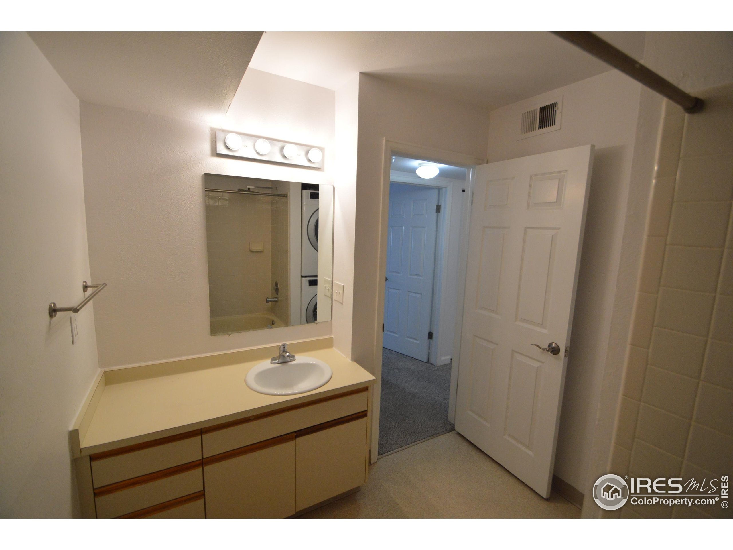 20 S Boulder Cir Unit: 2102