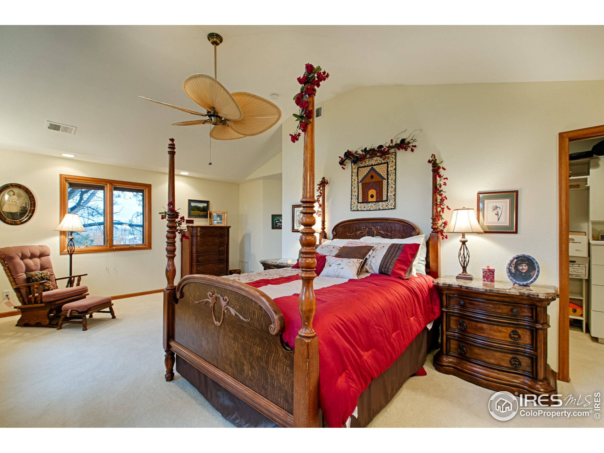 320 Glenview Ct