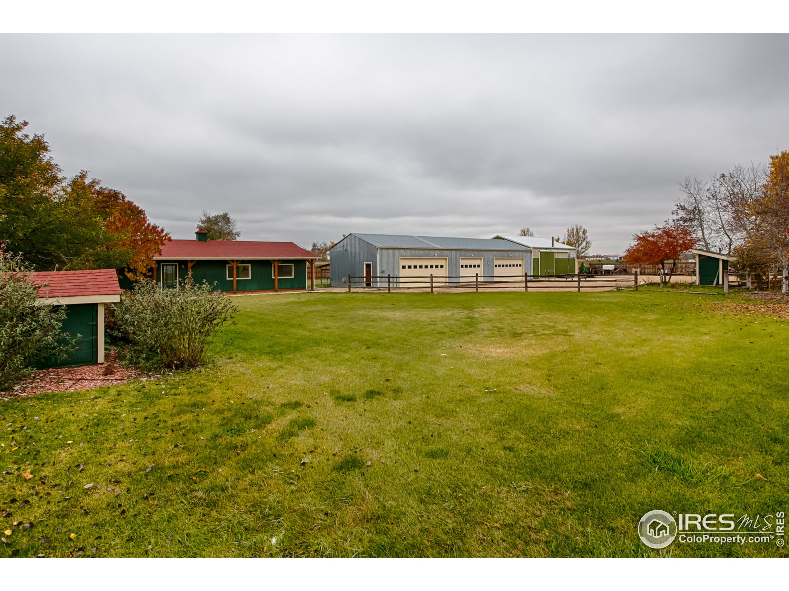 320 Glenview Ct