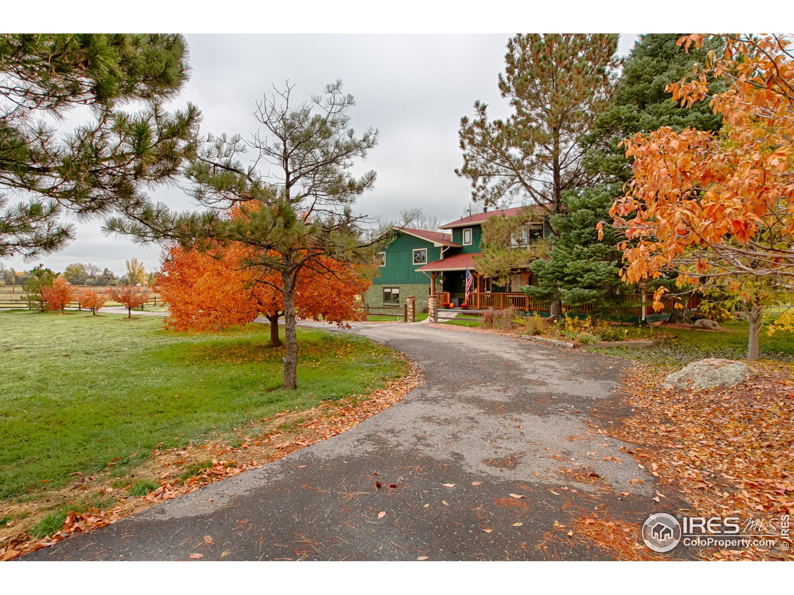 320 Glenview Ct