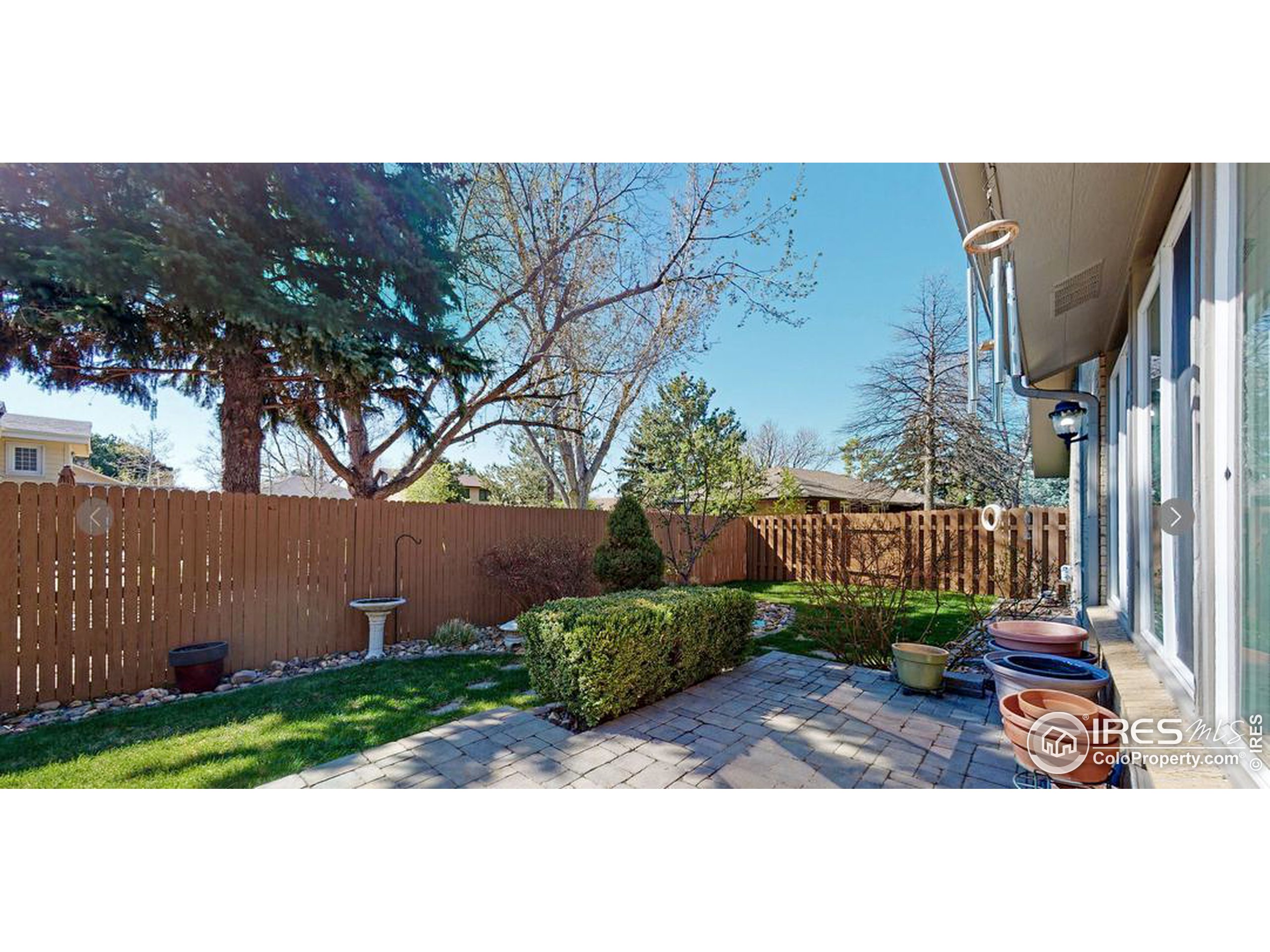 320 Glenview Ct