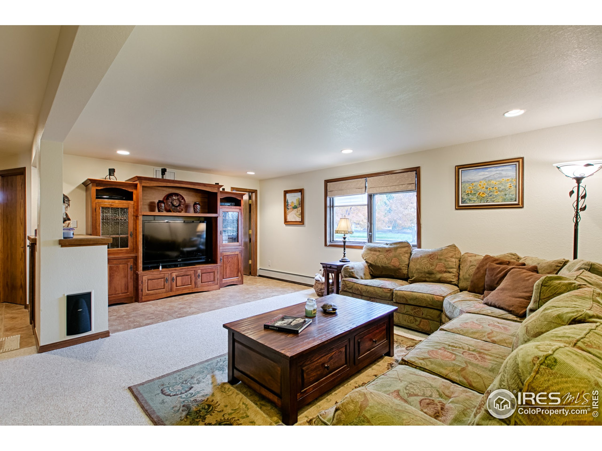 320 Glenview Ct