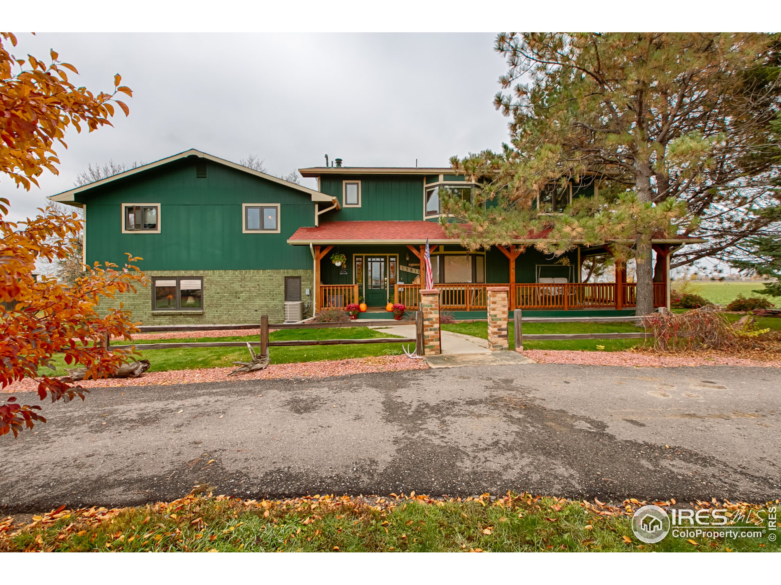 320 Glenview Ct