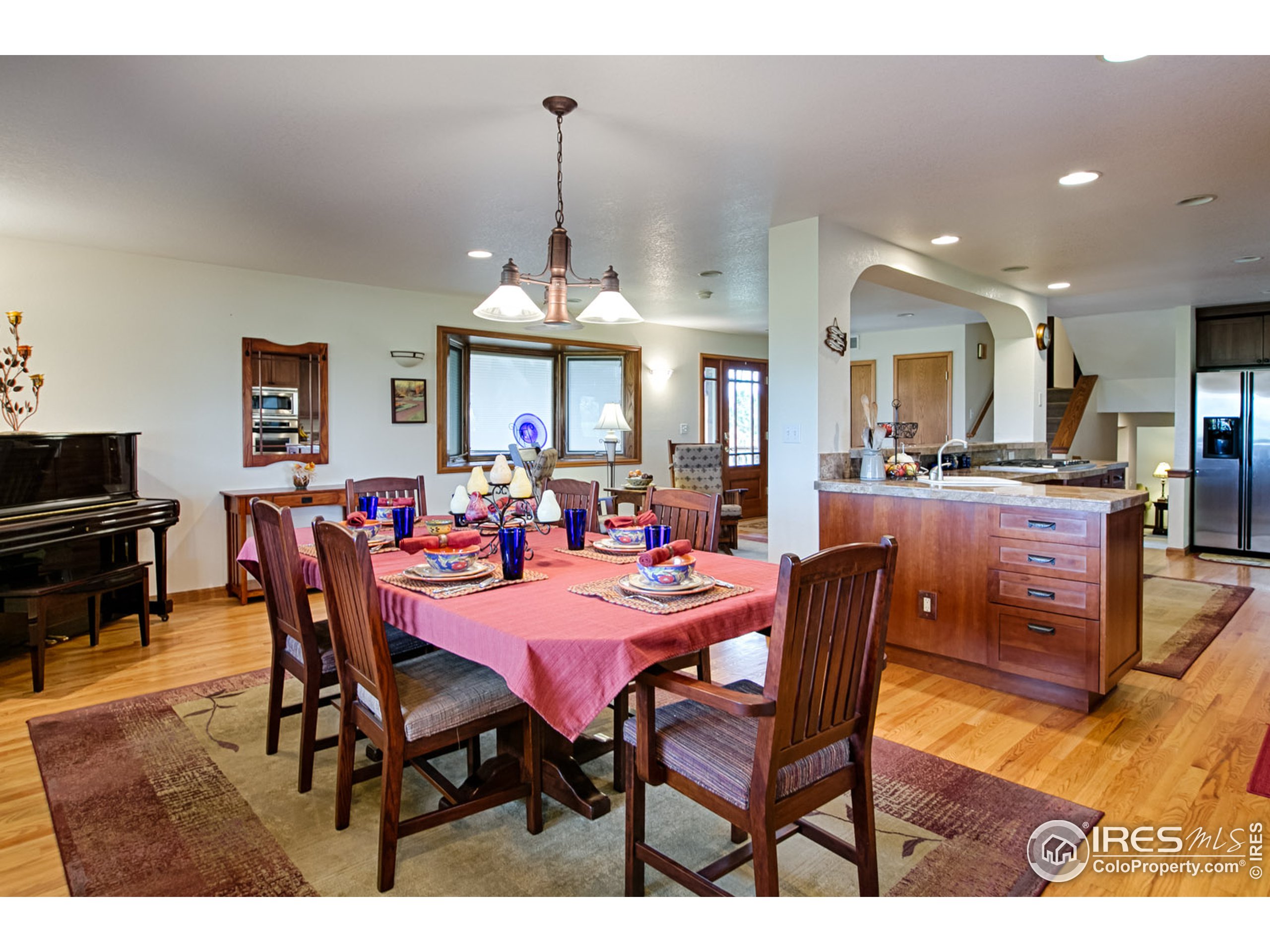 320 Glenview Ct
