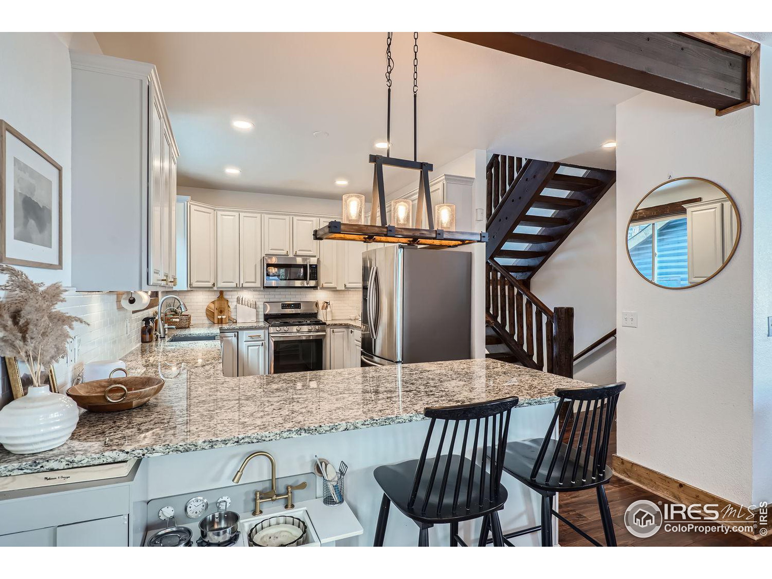 11932 Coal Creek Heights Dr