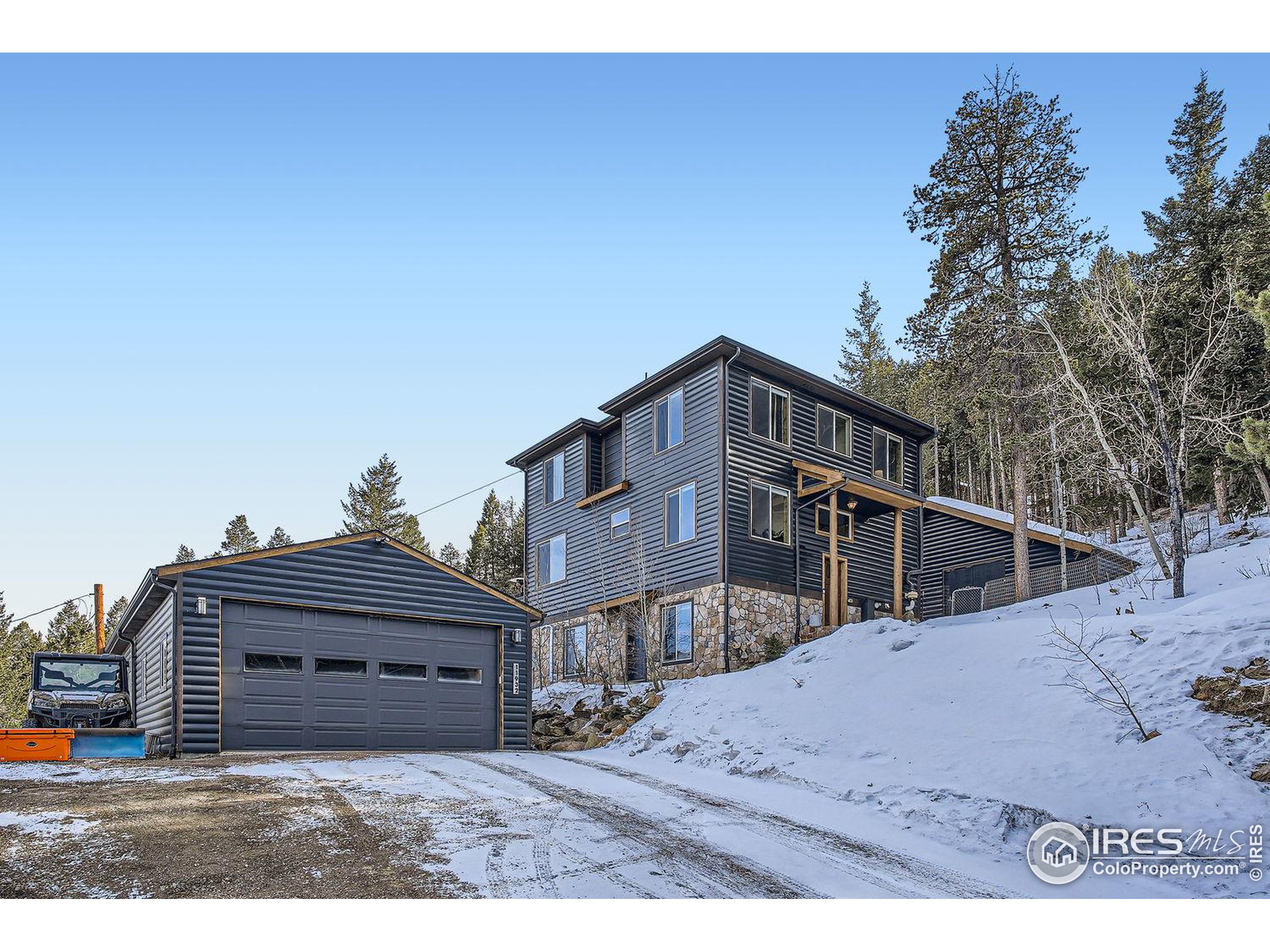 11932 Coal Creek Heights Dr