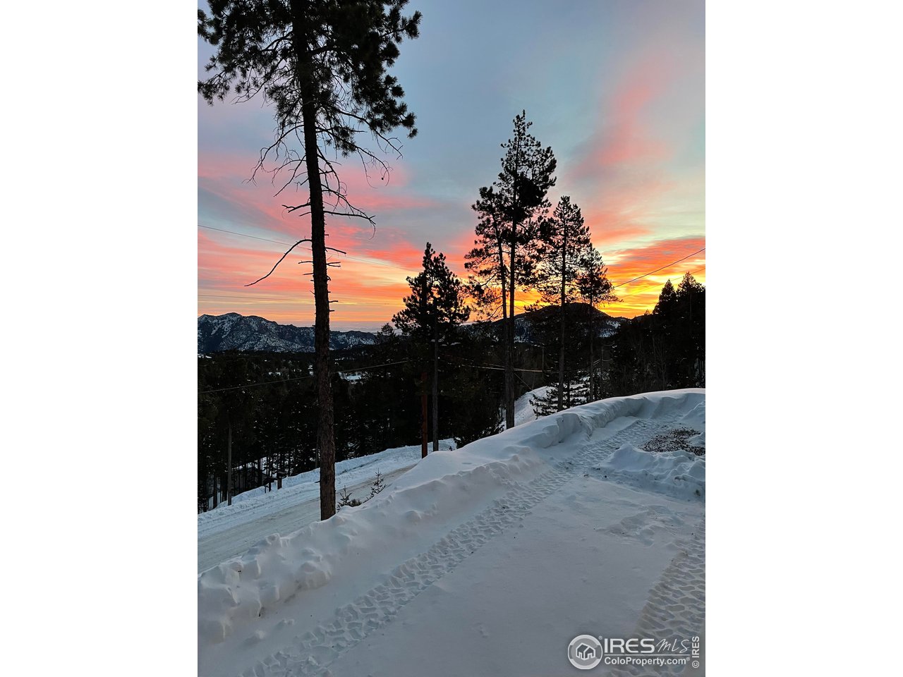 11932 Coal Creek Heights Dr