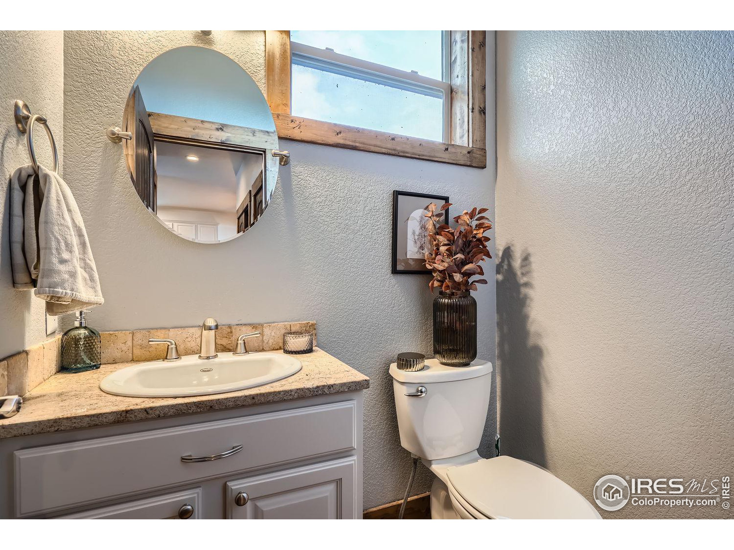 11932 Coal Creek Heights Dr