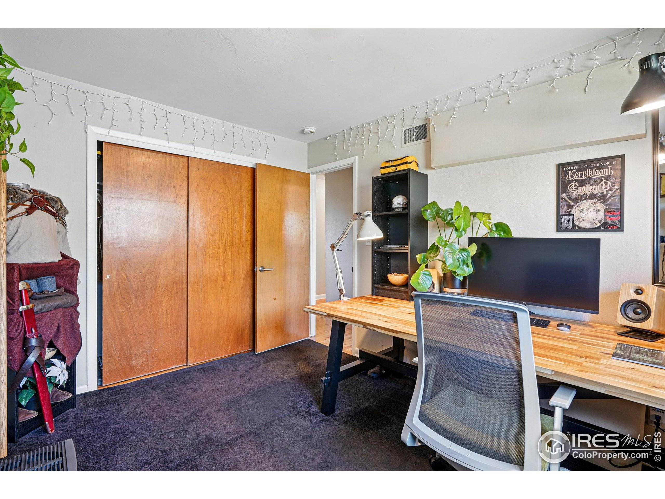 3190 Stanford Ave