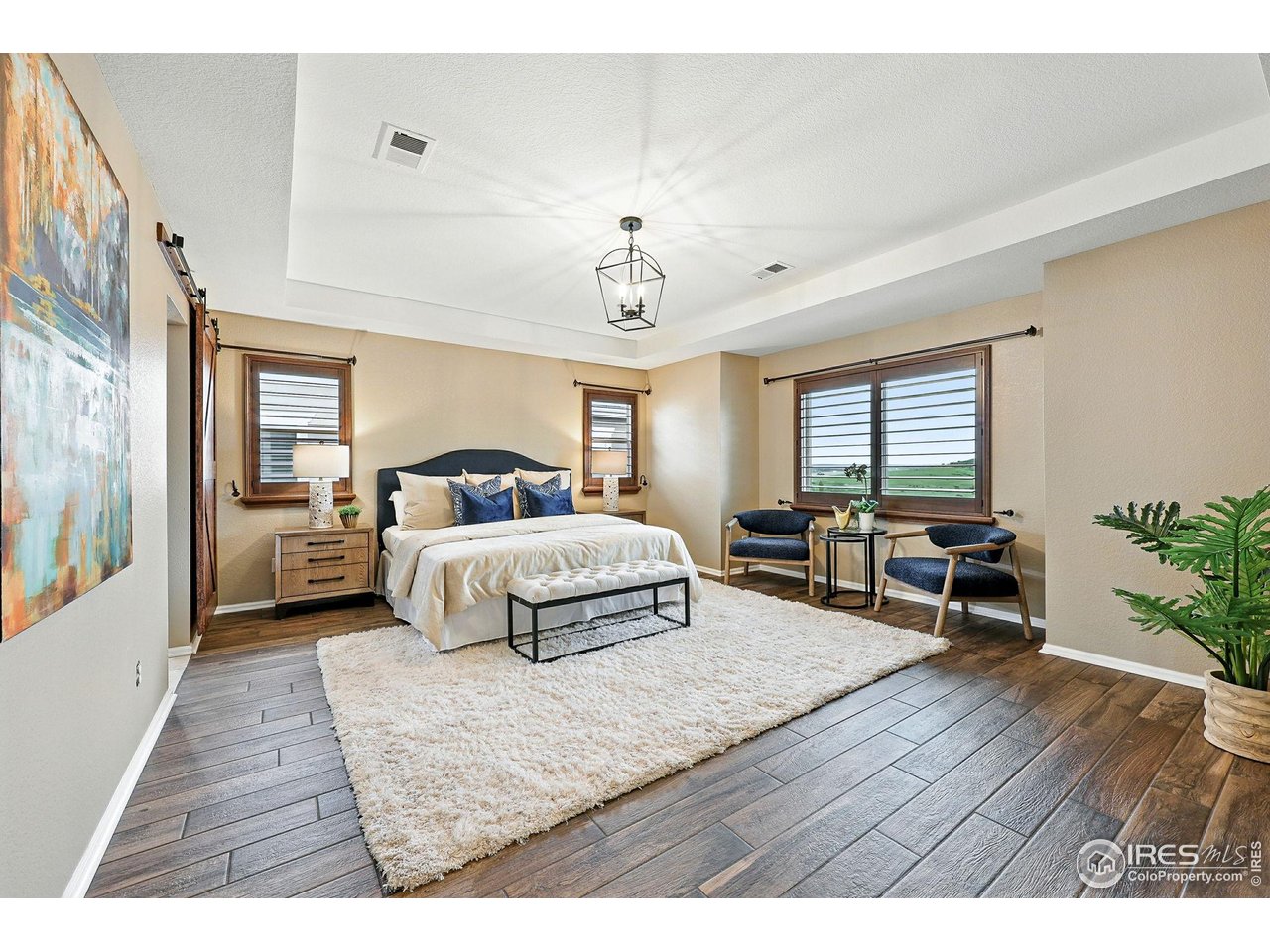 15810 E Tall Timber Ln