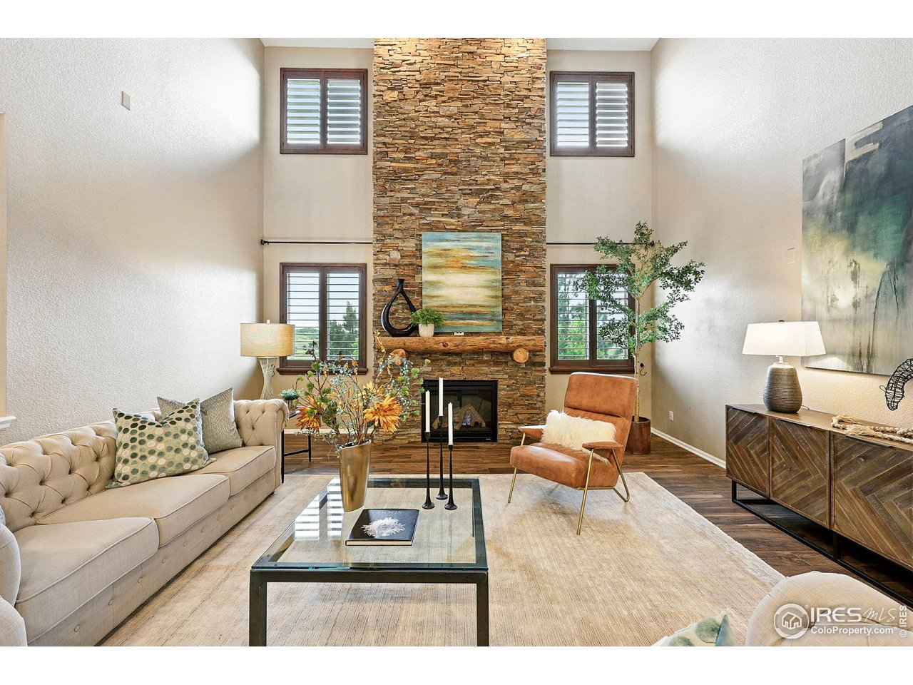 15810 E Tall Timber Ln