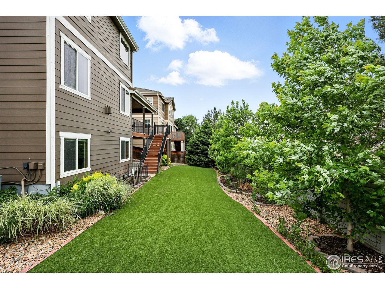 15810 E Tall Timber Ln