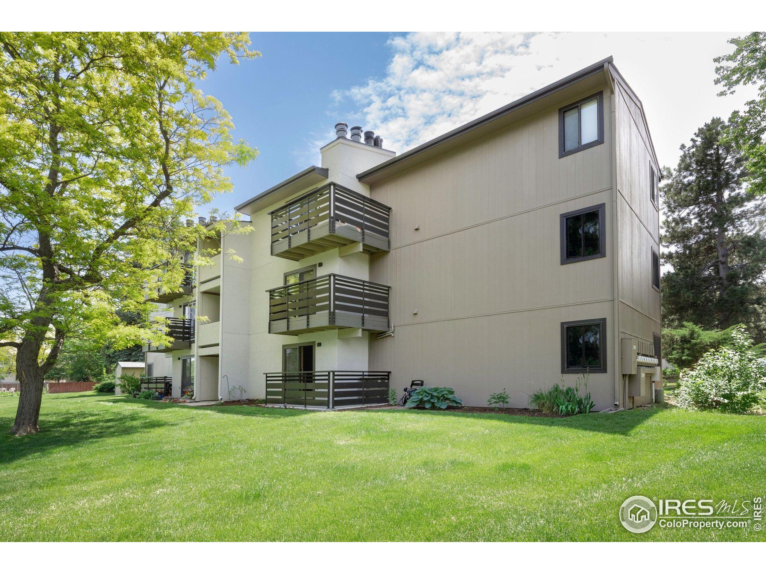 6505 Kalua Rd 104B