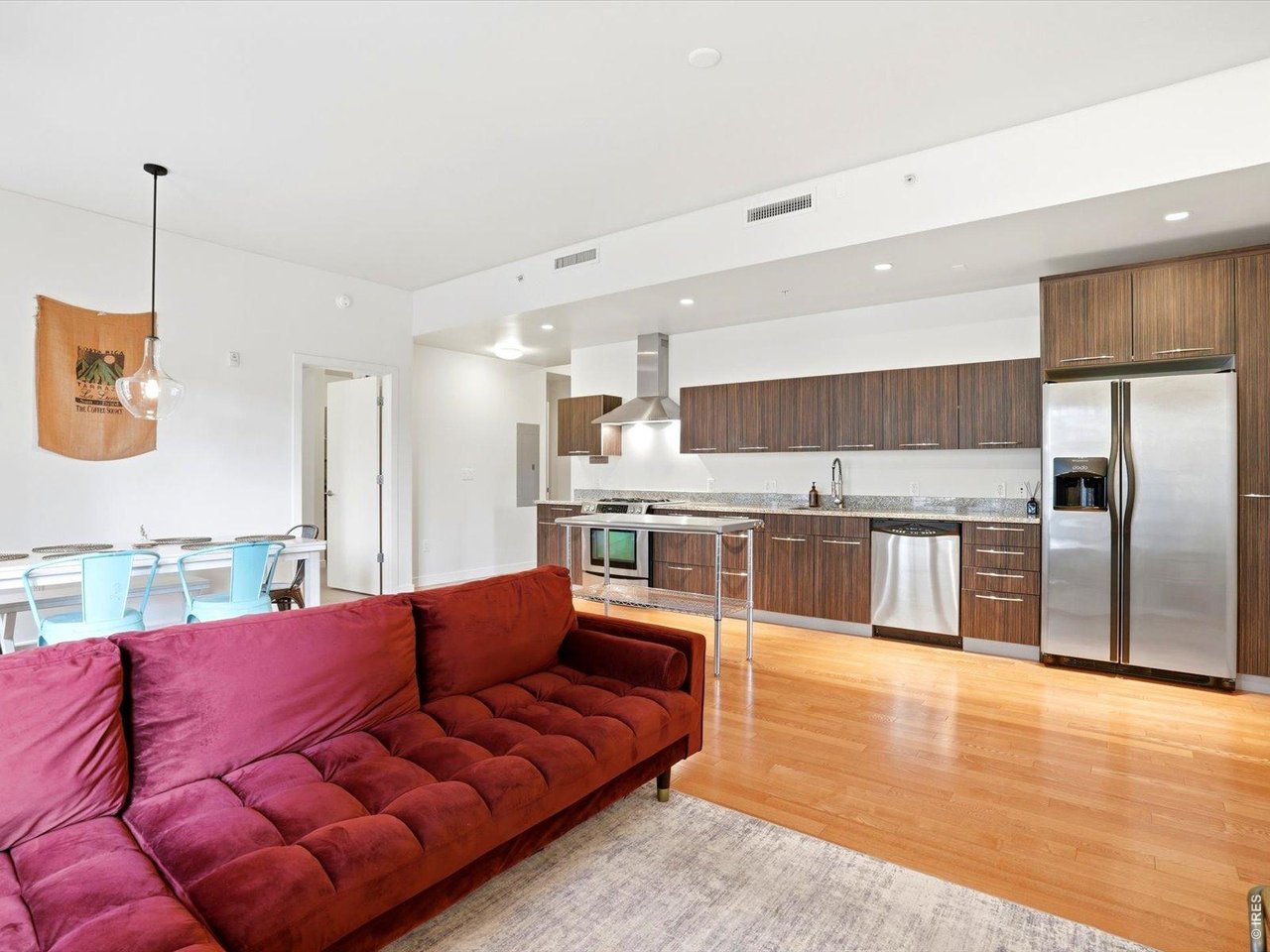 410 Acoma St 310
