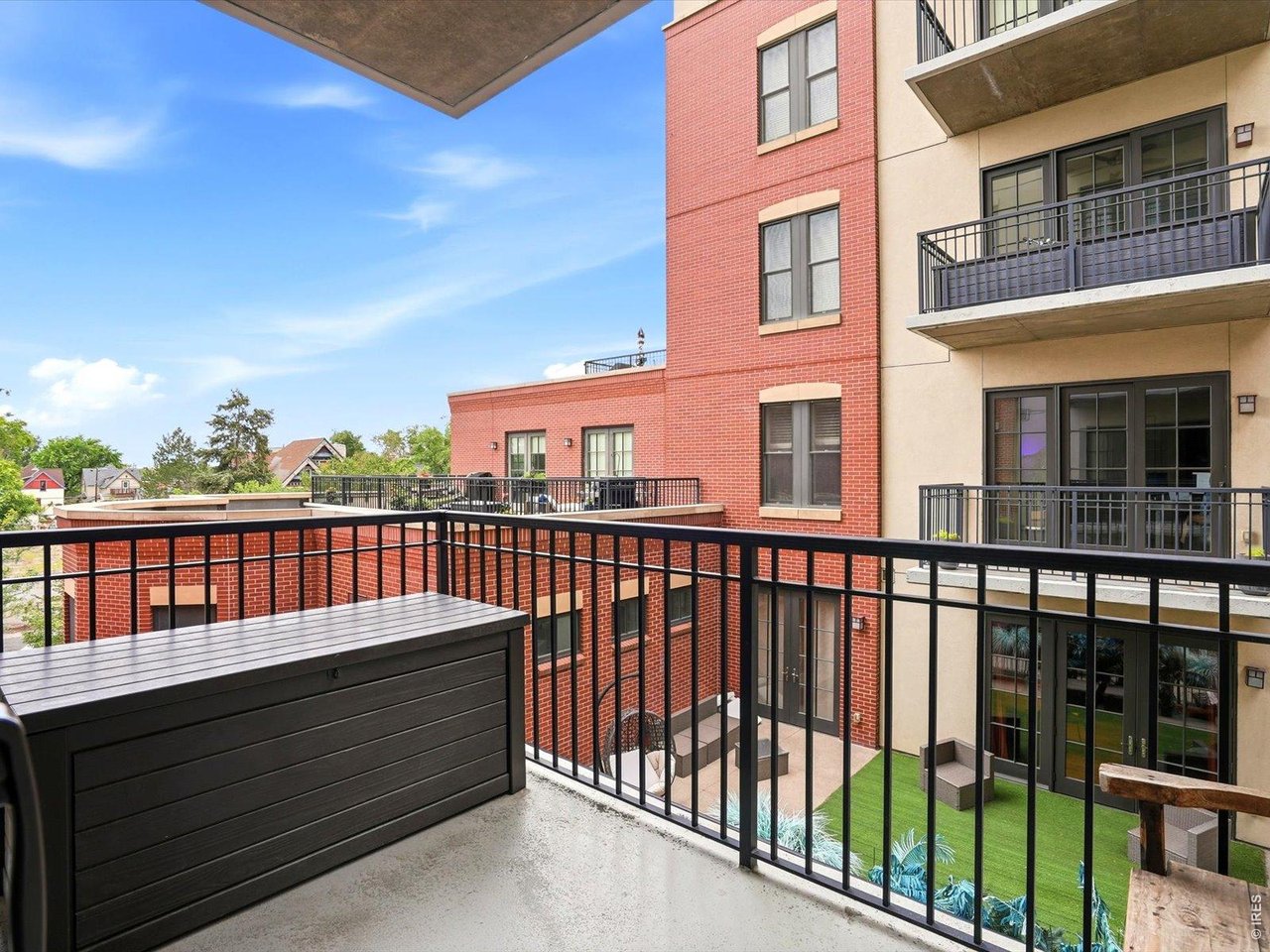 410 Acoma St 310