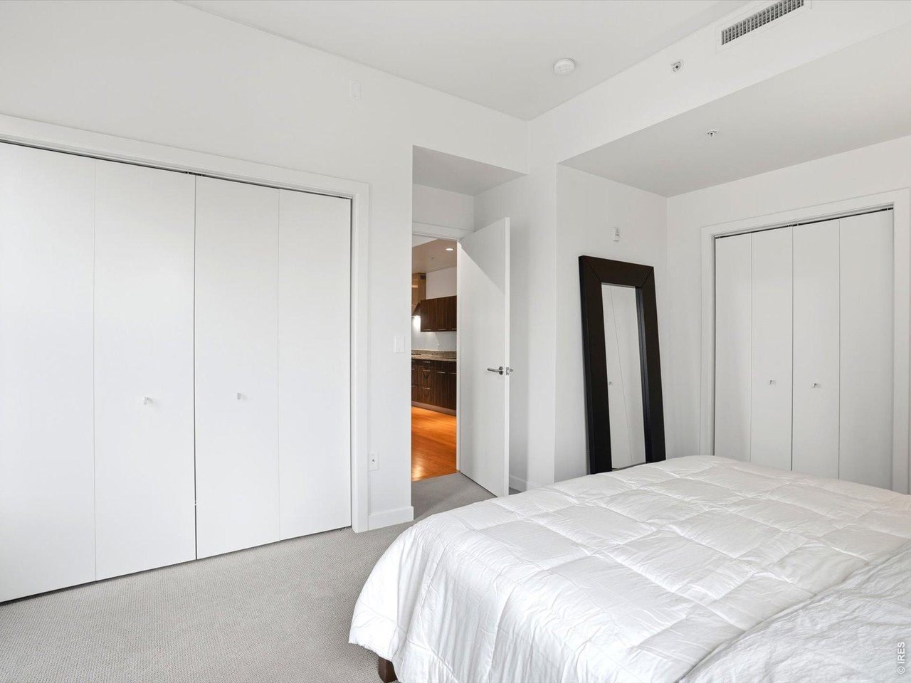410 Acoma St 310