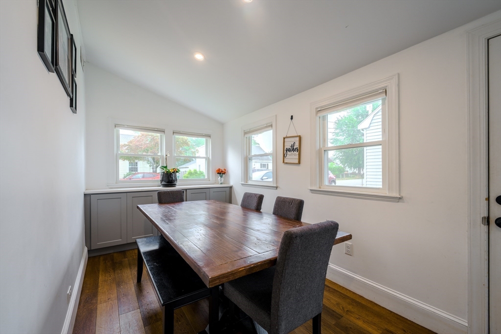 14 Frances Rd