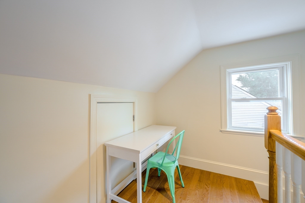 14 Frances Rd