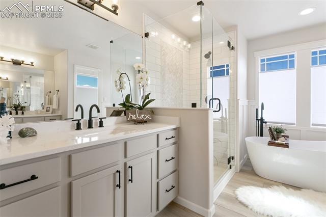 9566 Pancake Rocks Trail