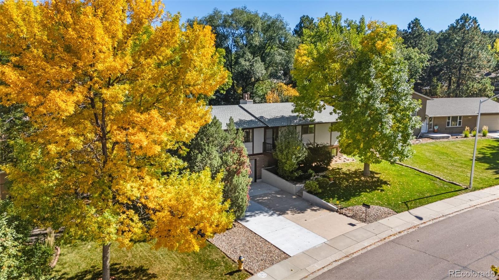6415 Garlock Way
