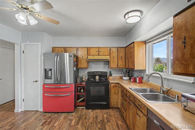 5660 Tuckerman Drive